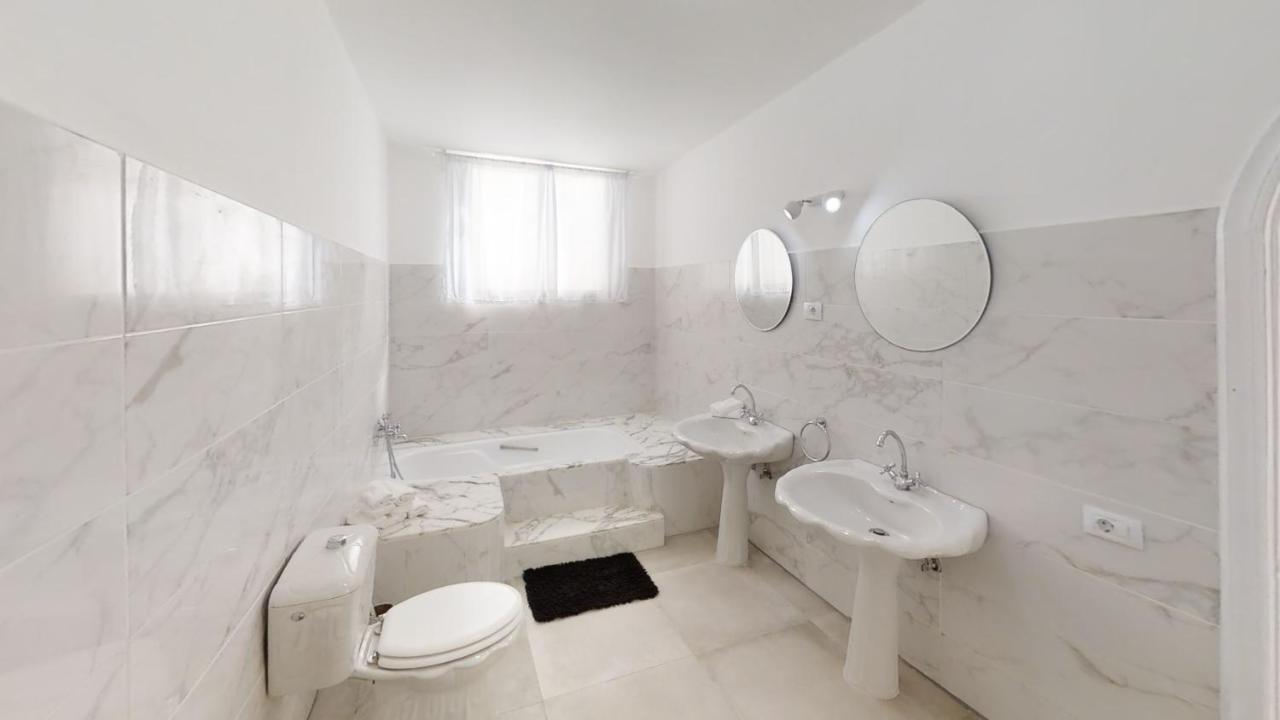 Vv Las Buganvillas Maspalomas - Cocina Y Habitaciones Con Banos Privados Eksteriør billede