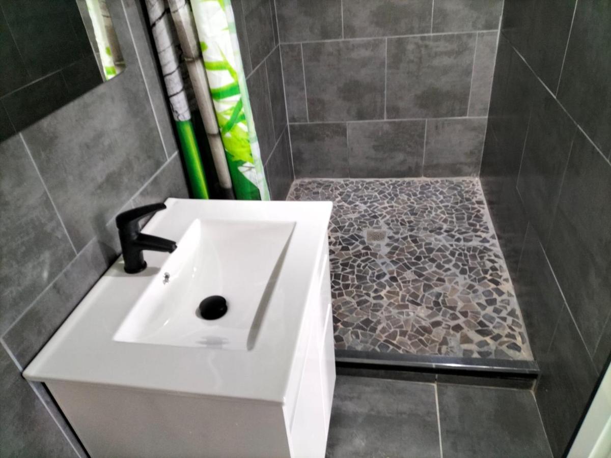 Vv Las Buganvillas Maspalomas - Cocina Y Habitaciones Con Banos Privados Eksteriør billede