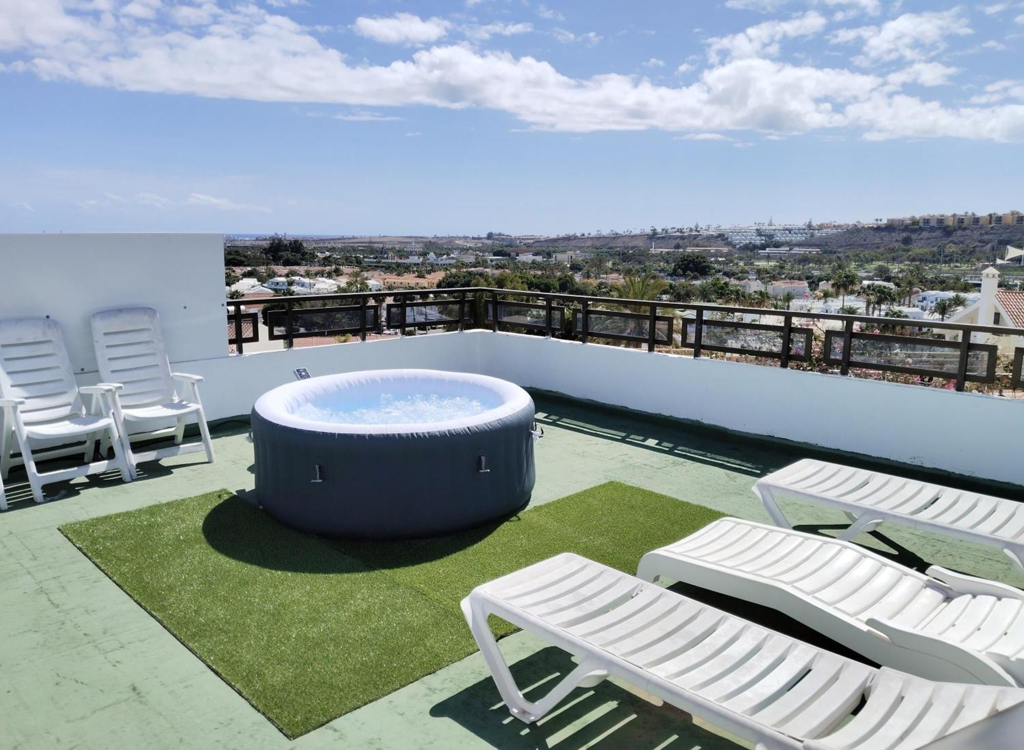 Vv Las Buganvillas Maspalomas - Cocina Y Habitaciones Con Banos Privados Eksteriør billede